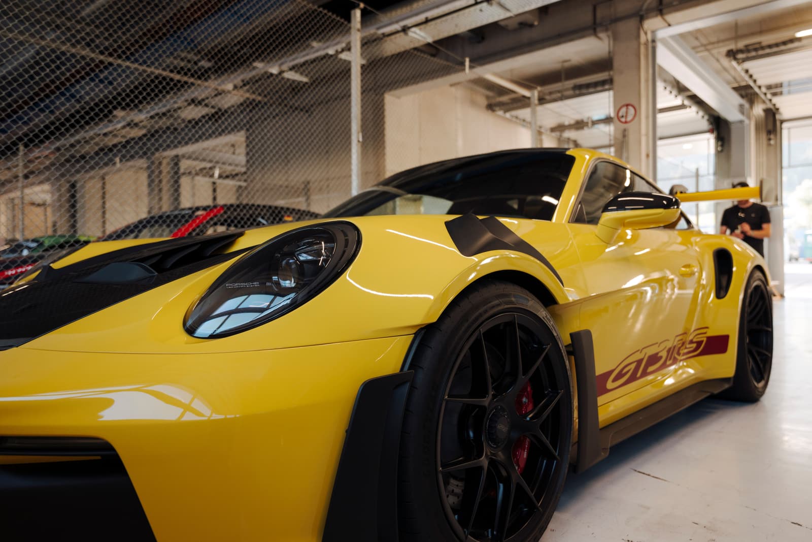 Porsche 911 GT3 RS in der Box, Red Bull Ring 2026